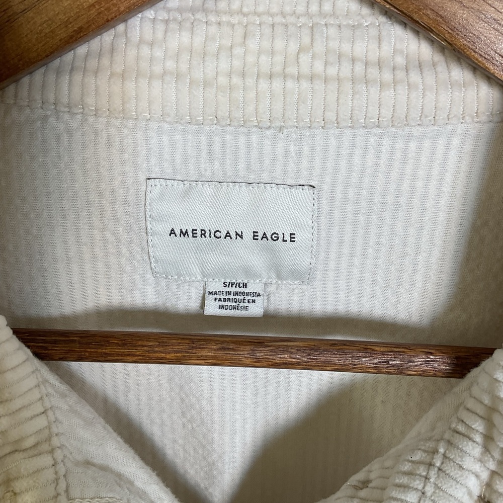 American Eagle Cropped Button Down Corduroy Jacke… - image 5